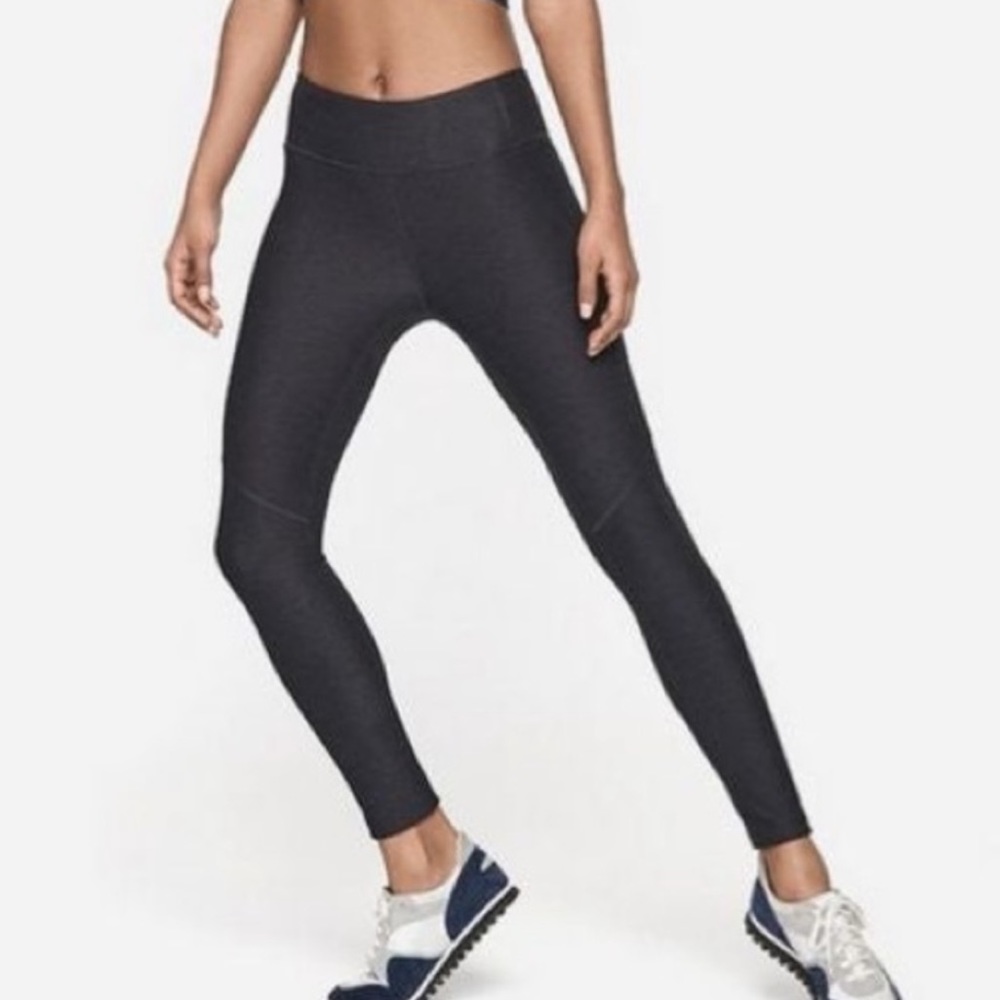 Outdoor voices leggings